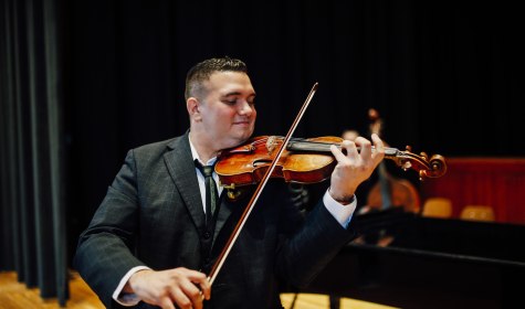 Staatsbad Salzuflen_Orchester_Geige, © Staatsbad Salzuflen GmbH / S. Strothbäumer