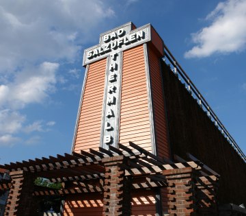 Das Gradierwerk an der Parkstraße ist eines der Bad Salzufler Wahrzeichen., © Stadt Bad Salzuflen