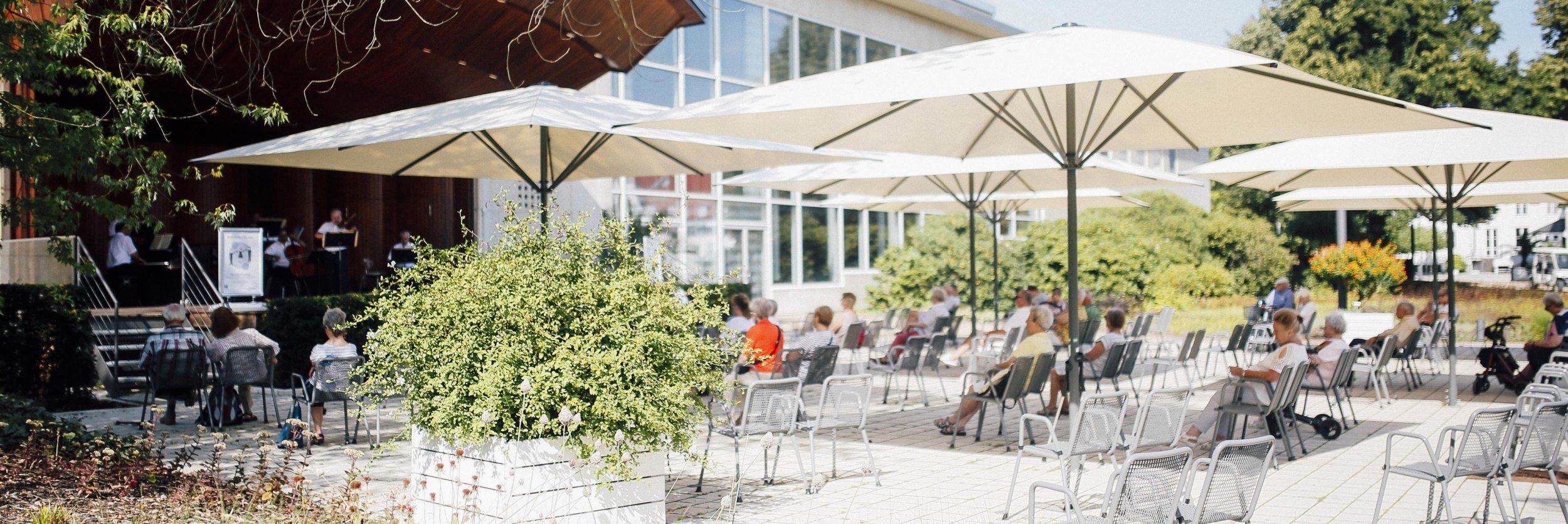 Staatsbad Salzuflen_Konzertmuschel, &copy; Staatsbad Salzuflen GmbH / S. Strothb&auml;umer