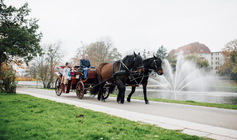 Kutschfahrt am großen Kurparksee, © (c) Staatsbad Salzuflen GmbH_S Strothbäumer