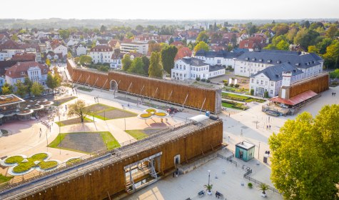 in Bad Salzuflen finden Sie drei imposante Gradierwerke direkt an der Altstadt gelegen, © Teutoburger Wald Tourismus/Dominik Ketz