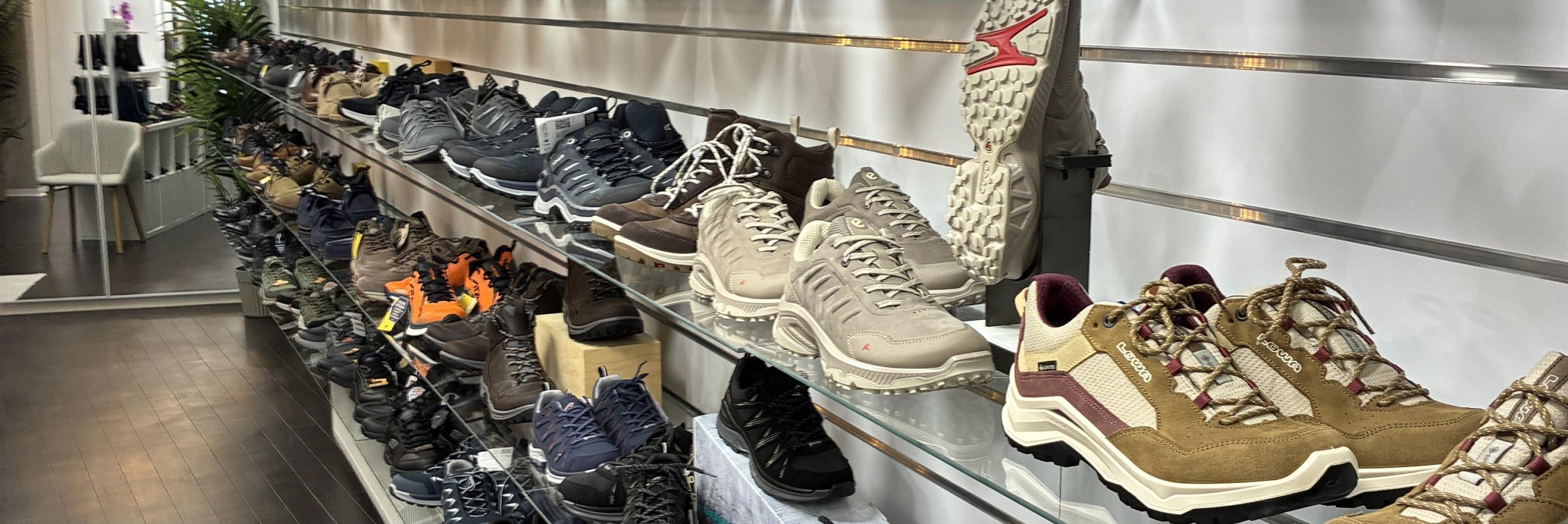 Schuhmode Riekehof 2, © Stadt Bad Salzuflen / Oliver Siekmann Schuhmode Riekehof 2, © Stadt Bad Salzuflen / Oliver Siekmann